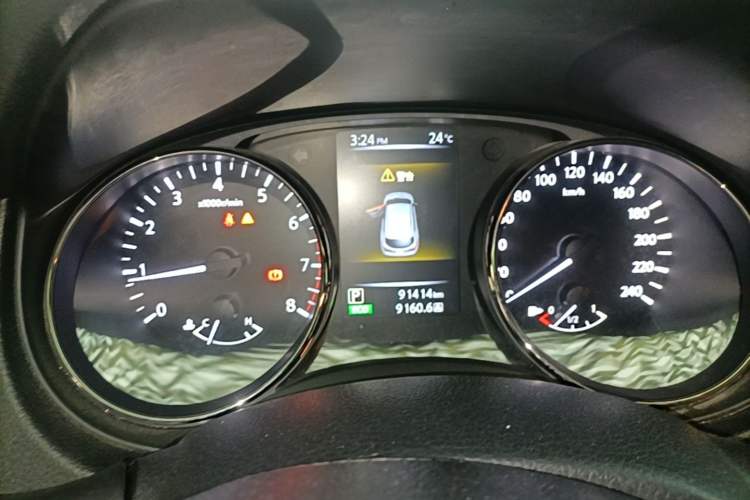 Used Nissan Qashqai 2017 2.0L CVT Smart Enjoyment Version China VI Standard Instrument Cluster
