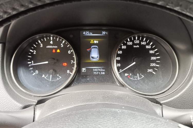 Used Nissan Qashqai 2017 2.0L CVT Smart Enjoyment Version China VI Standard Instrument Cluster