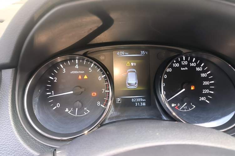 Used Nissan Qashqai 2017 2.0L CVT Smart Enjoyment Version China V Standard Instrument Cluster