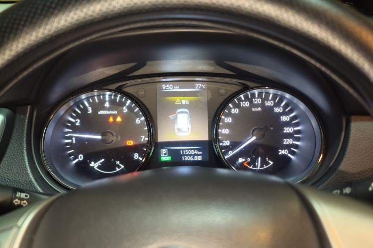 Used Nissan Qashqai 2017 2.0L CVT Elite Edition China VI Standard Instrument Cluster