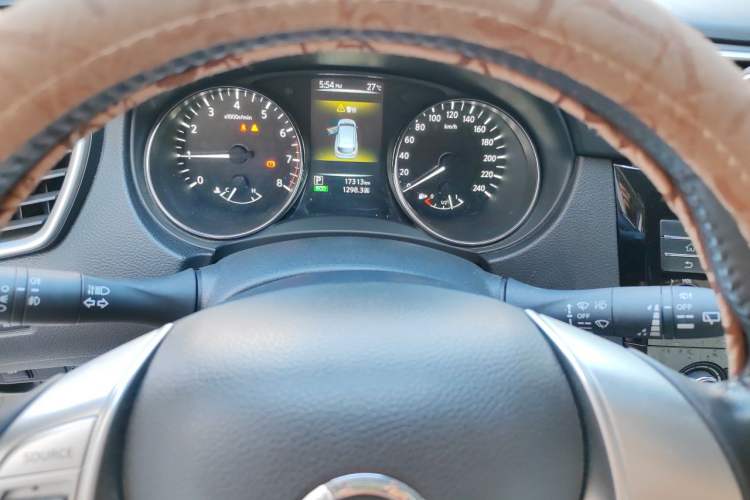 Used Nissan Qashqai 2017 2.0L CVT Smart Enjoyment Version China V Standard Instrument Cluster