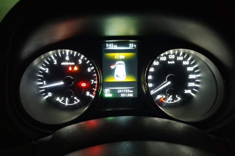 Used Nissan Qashqai 2017 2.0L CVT Smart Enjoyment Version China V Standard Instrument Cluster