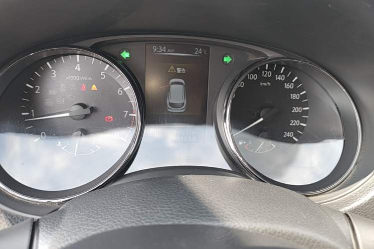 Used Nissan Qashqai 2017 2.0L CVT Smart Enjoyment Version China V Standard Instrument Cluster