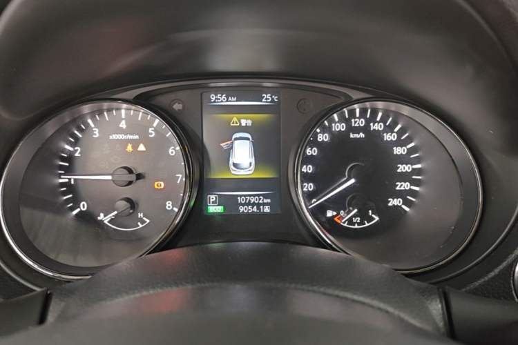 Used Nissan Qashqai 2017 2.0L CVT Luxury Edition China VI Standard Instrument Cluster