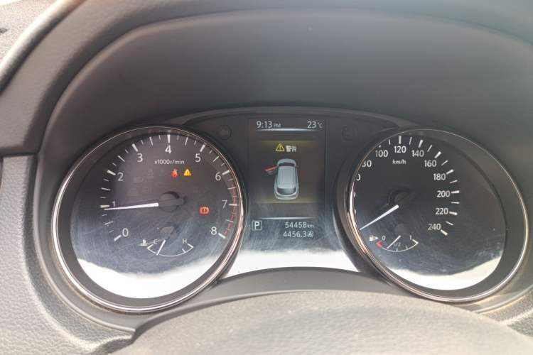 Used Nissan Qashqai 2017 2.0L CVT Smart Enjoyment Version China V Standard Instrument Cluster