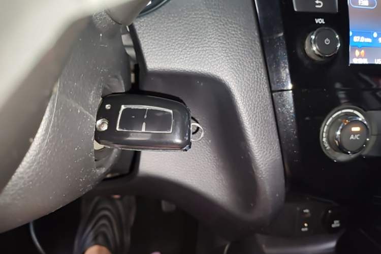 Used Nissan Qashqai 2017 2.0L CVT Smart Enjoyment Version China V Standard Interior 1