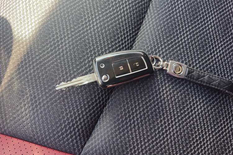 Used Nissan Qashqai 2017 2.0L CVT Smart Enjoyment Version China VI Standard Interior 1