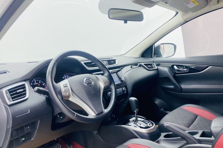 Used Nissan Qashqai 2017 2.0L CVT Smart Enjoyment Version China VI Standard Interior 1