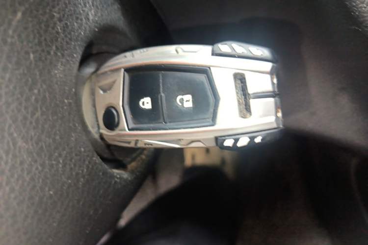 Used Nissan Qashqai 2017 2.0L CVT Smart Enjoyment Version China V Standard Interior 1