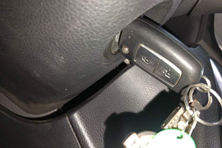 Used Nissan Qashqai 2017 2.0L CVT Smart Enjoyment Version China VI Standard Interior 1