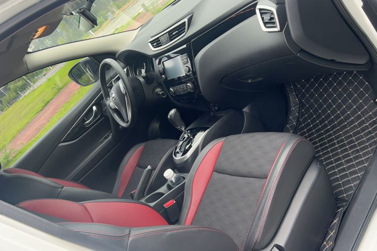Used Nissan Qashqai 2017 2.0L CVT Smart Enjoyment Version China V Standard Interior 10