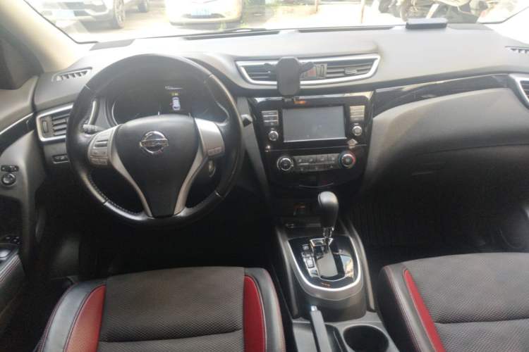 Used Nissan Qashqai 2017 2.0L CVT Smart Enjoyment Version China V Standard Interior 2