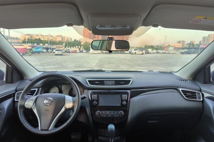 Used Nissan Qashqai 2017 2.0L CVT Smart Enjoyment Version China VI Standard Interior 2