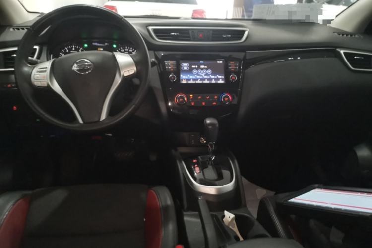 Used Nissan Qashqai 2017 2.0L CVT Smart Enjoyment Version China VI Standard Interior 2