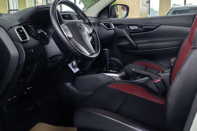 Used Nissan Qashqai 2017 2.0L CVT Smart Enjoyment Version China V Standard Interior 2