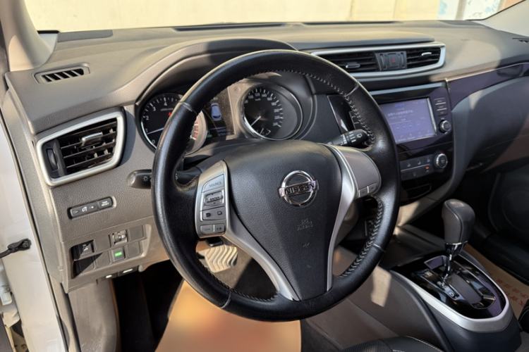 Used Nissan Qashqai 2017 2.0L CVT Smart Enjoyment Version China V Standard Interior 2