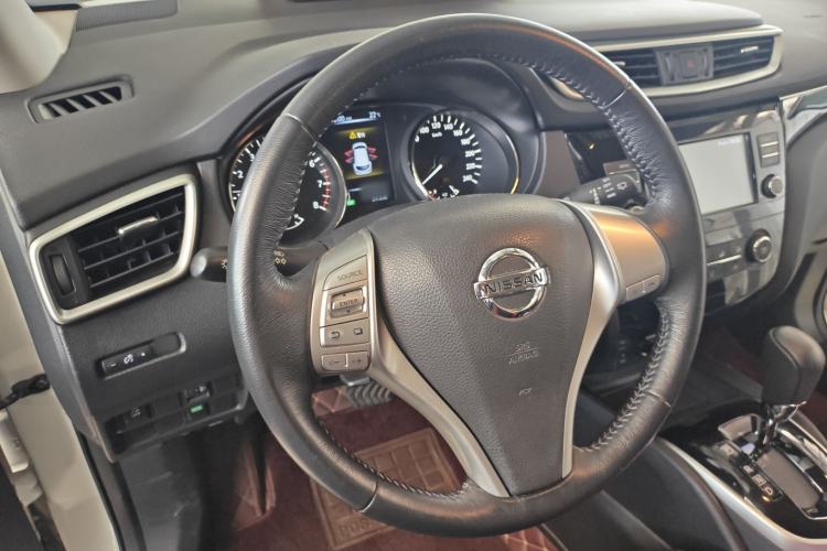 Used Nissan Qashqai 2017 2.0L CVT Smart Enjoyment Version China VI Standard Interior 2
