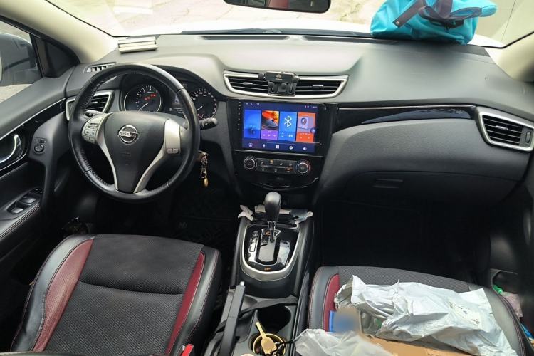 Used Nissan Qashqai 2017 2.0L CVT Smart Enjoyment Version China VI Standard Interior 2