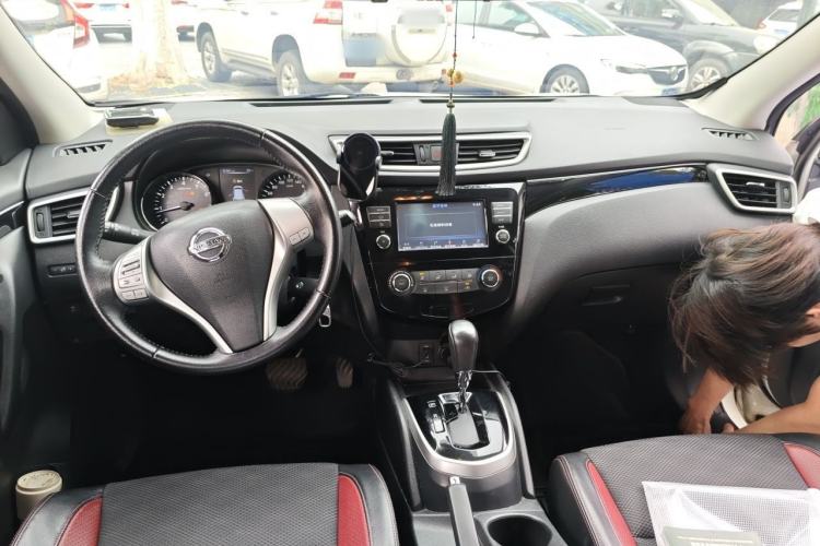 Used Nissan Qashqai 2017 2.0L CVT Smart Enjoyment Version China V Standard Interior 2