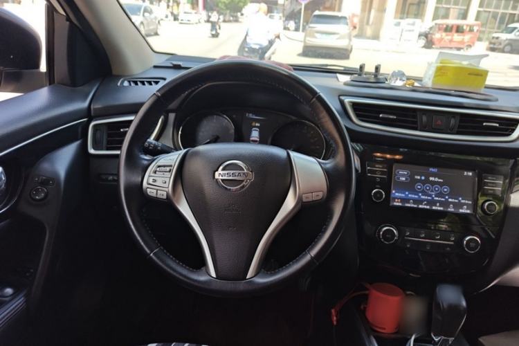 Used Nissan Qashqai 2017 2.0L CVT Luxury Edition China V Standard Interior 3