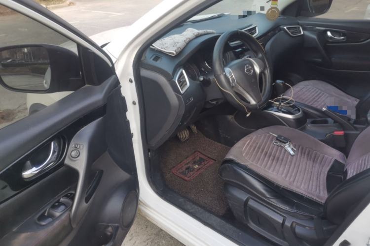 Used Nissan Qashqai 2017 2.0L CVT Elite Edition China V Standard Interior 3