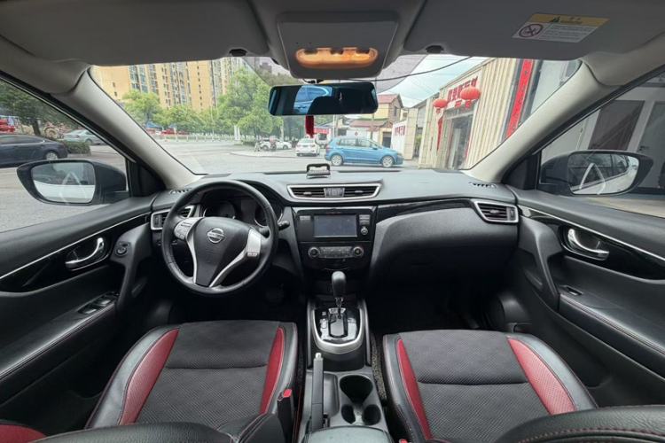 Used Nissan Qashqai 2017 2.0L CVT Smart Enjoyment Version China V Standard Interior 3