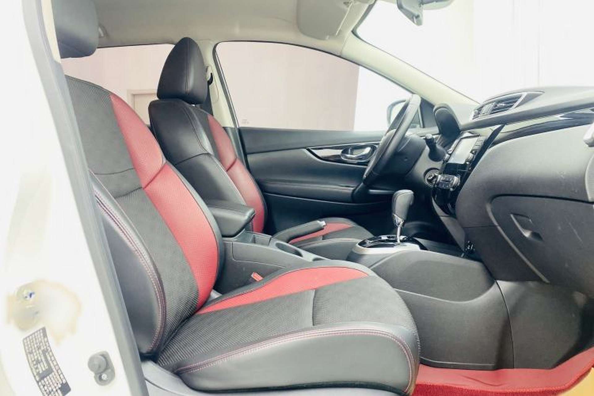 Used Nissan Qashqai 2017 2.0L CVT Smart Enjoyment Version China VI Standard Interior 3