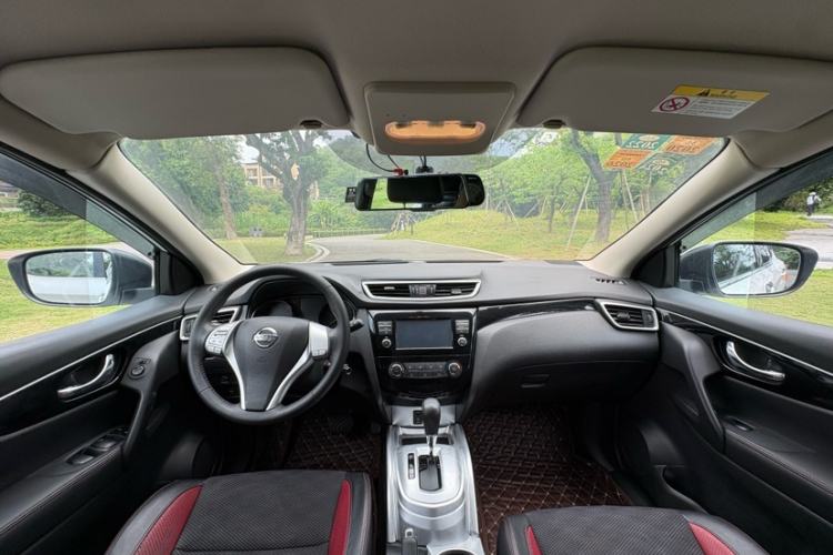 Used Nissan Qashqai 2017 2.0L CVT Smart Enjoyment Version China V Standard Interior 3