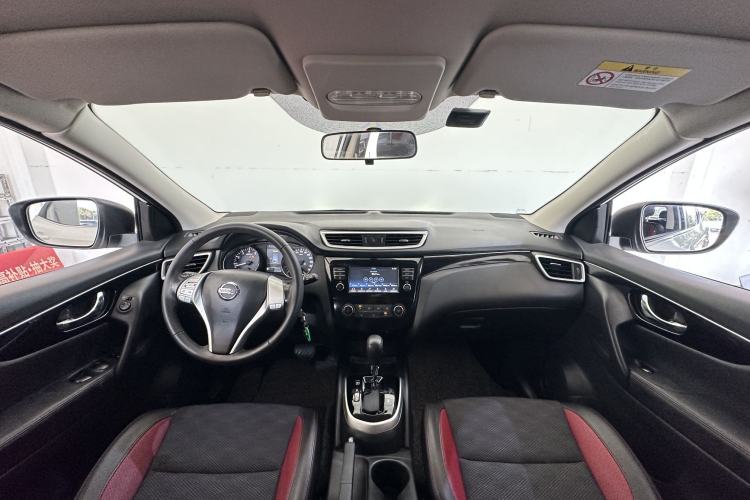 Used Nissan Qashqai 2017 2.0L CVT Smart Enjoyment Version China VI Standard Interior 4