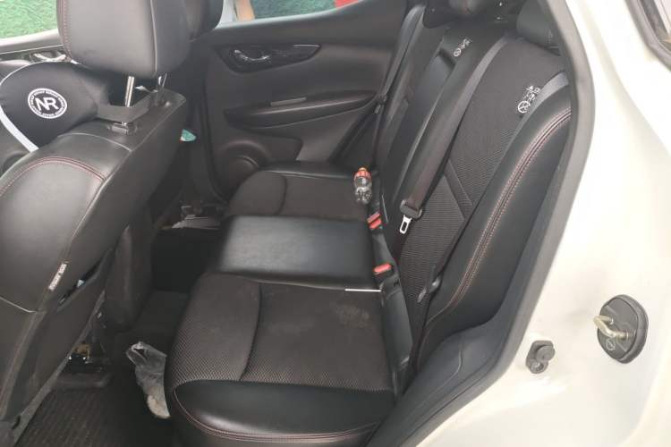 Used Nissan Qashqai 2017 2.0L CVT Smart Enjoyment Version China V Standard Interior 4