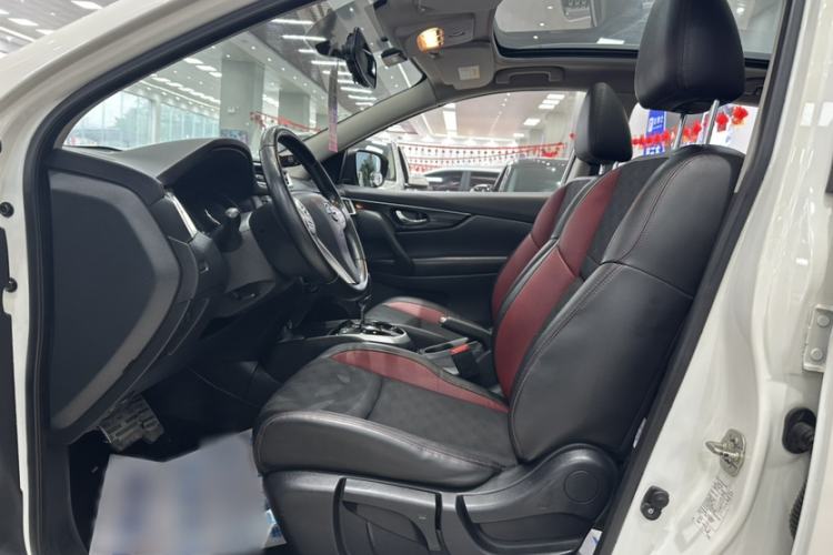 Used Nissan Qashqai 2017 2.0L CVT Luxury Edition China V Standard Interior 5