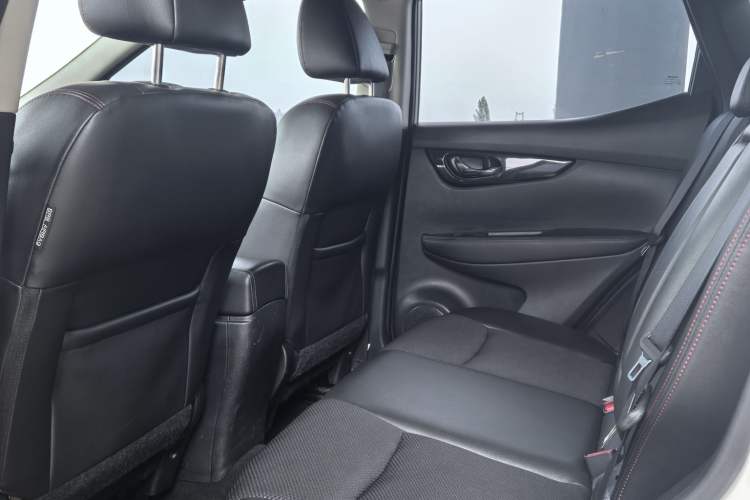 Used Nissan Qashqai 2017 2.0L CVT Smart Enjoyment Version China VI Standard Interior 7