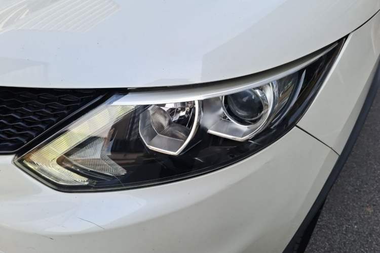 Used Nissan Qashqai 2017 2.0L CVT Smart Enjoyment Version China VI Standard Left Front Headlight