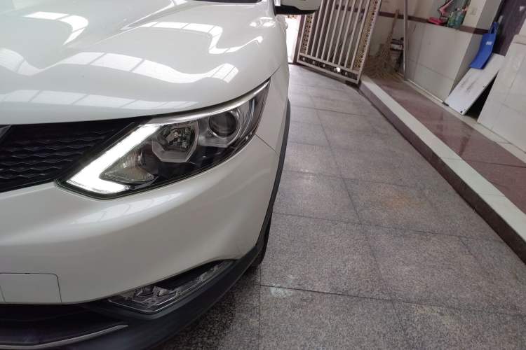 Used Nissan Qashqai 2017 2.0L CVT Smart Enjoyment Version China V Standard Left Front Headlight