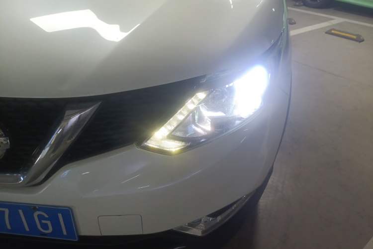 Used Nissan Qashqai 2017 2.0L CVT Smart Enjoyment Version China VI Standard Left Front Headlight