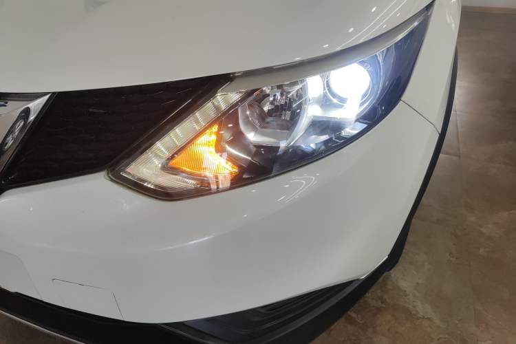 Used Nissan Qashqai 2017 1.2T CVT Fashion Edition Left Front Headlight