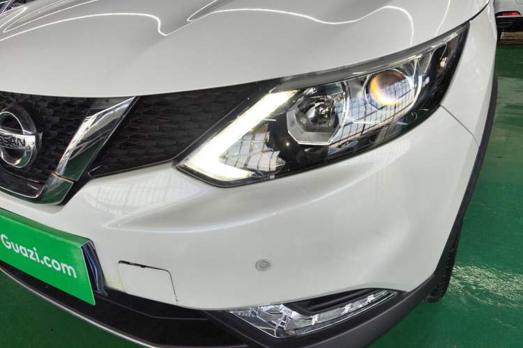 Used Nissan Qashqai 2017 2.0L CVT Smart Enjoyment Version China V Standard Left Front Headlight
