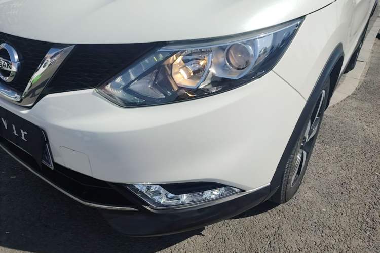 Used Nissan Qashqai 2017 2.0L CVT Smart Enjoyment Version China V Standard Left Front Headlight