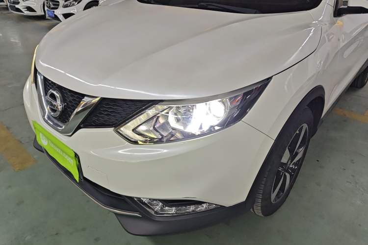 Used Nissan Qashqai 2017 2.0L CVT Smart Enjoyment Version China VI Standard Left Front Headlight