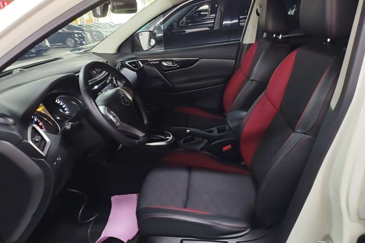 Used Nissan Qashqai 2017 2.0L CVT Smart Enjoyment Version China V Standard Left Front Seat