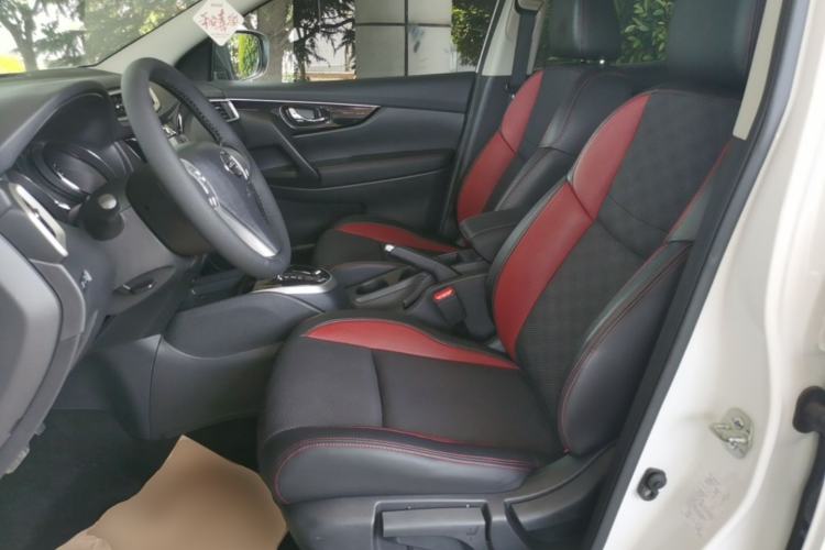 Used Nissan Qashqai 2017 2.0L CVT Smart Enjoyment Version China V Standard Left Front Seat