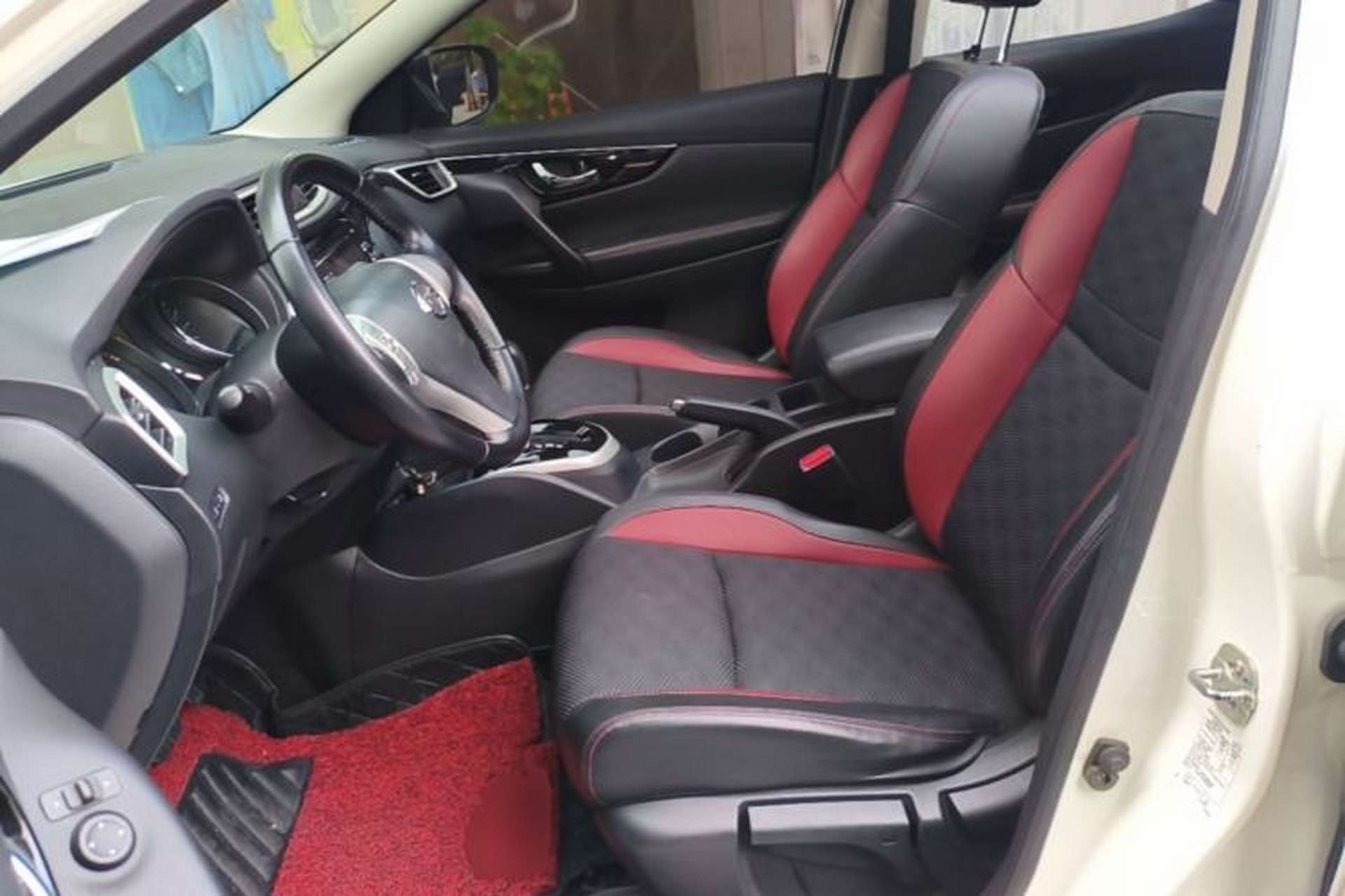 Used Nissan Qashqai 2017 2.0L CVT Luxury Edition China V Standard Left Front Seat
