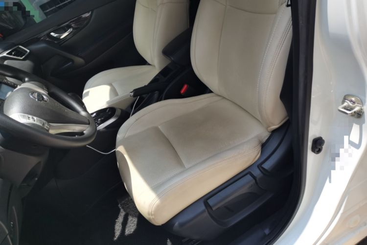 Used Nissan Qashqai 2017 2.0L CVT Elite Edition China V Standard Left Front Seat