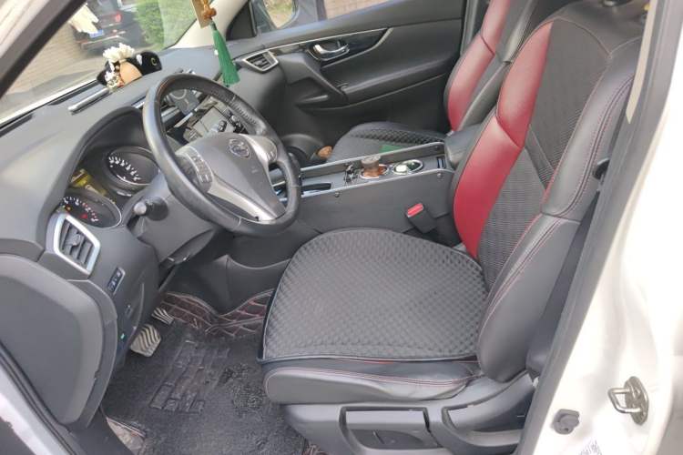 Used Nissan Qashqai 2017 2.0L CVT Smart Enjoyment Version China VI Standard Left Front Seat