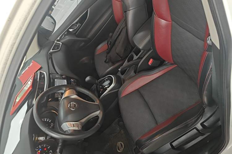 Used Nissan Qashqai 2017 2.0L CVT Smart Enjoyment Version China VI Standard Left Front Seat