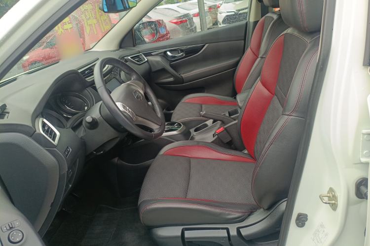 Used Nissan Qashqai 2017 2.0L CVT Smart Enjoyment Version China V Standard Left Front Seat