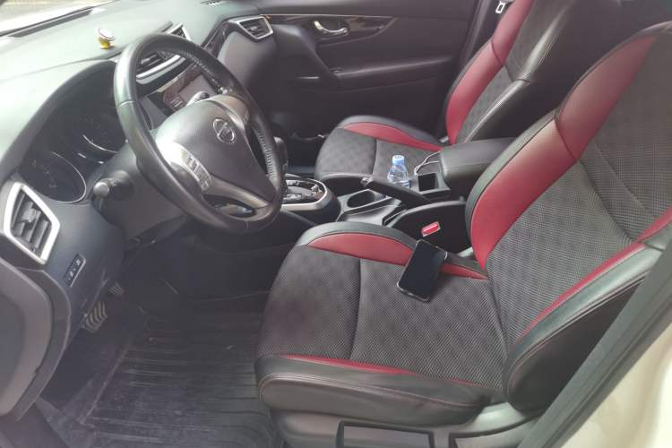 Used Nissan Qashqai 2017 2.0L CVT Smart Enjoyment Version China VI Standard Left Front Seat