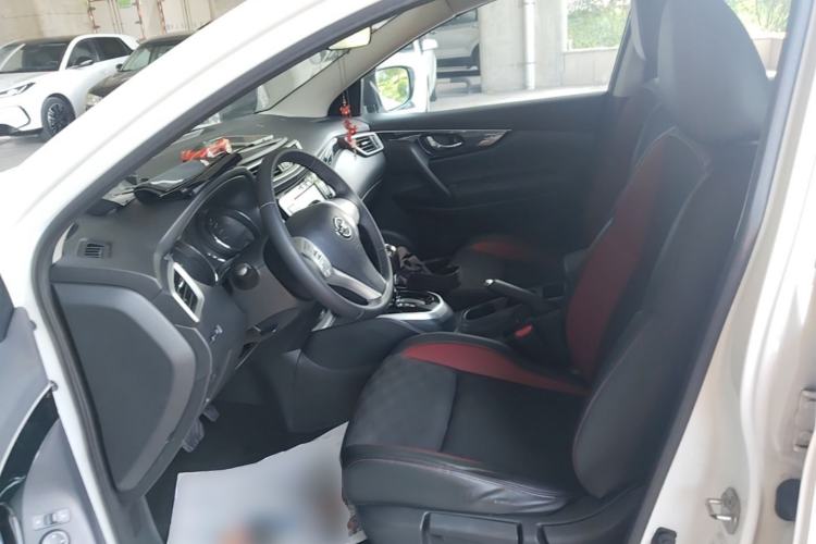 Used Nissan Qashqai 2017 2.0L CVT Smart Enjoyment Version China V Standard Left Front Seat