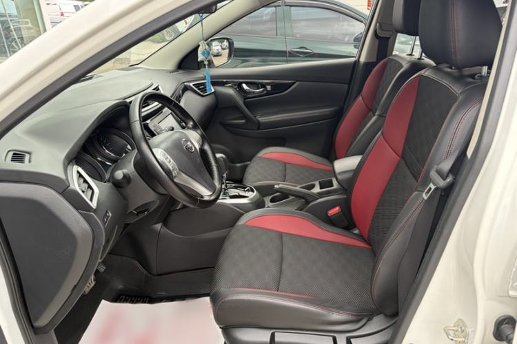 Used Nissan Qashqai 2017 2.0L CVT Luxury Edition China V Standard Left Front Seat