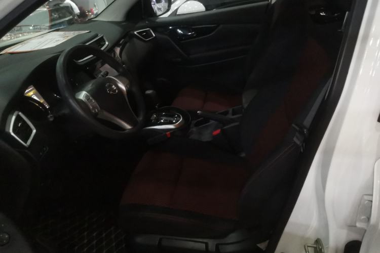 Used Nissan Qashqai 2017 2.0L CVT Elite Edition China V Standard Left Front Seat